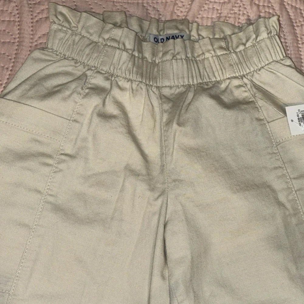 Old Navy Kids Khaki Cotton Girl Pants - Picture 3 of 6